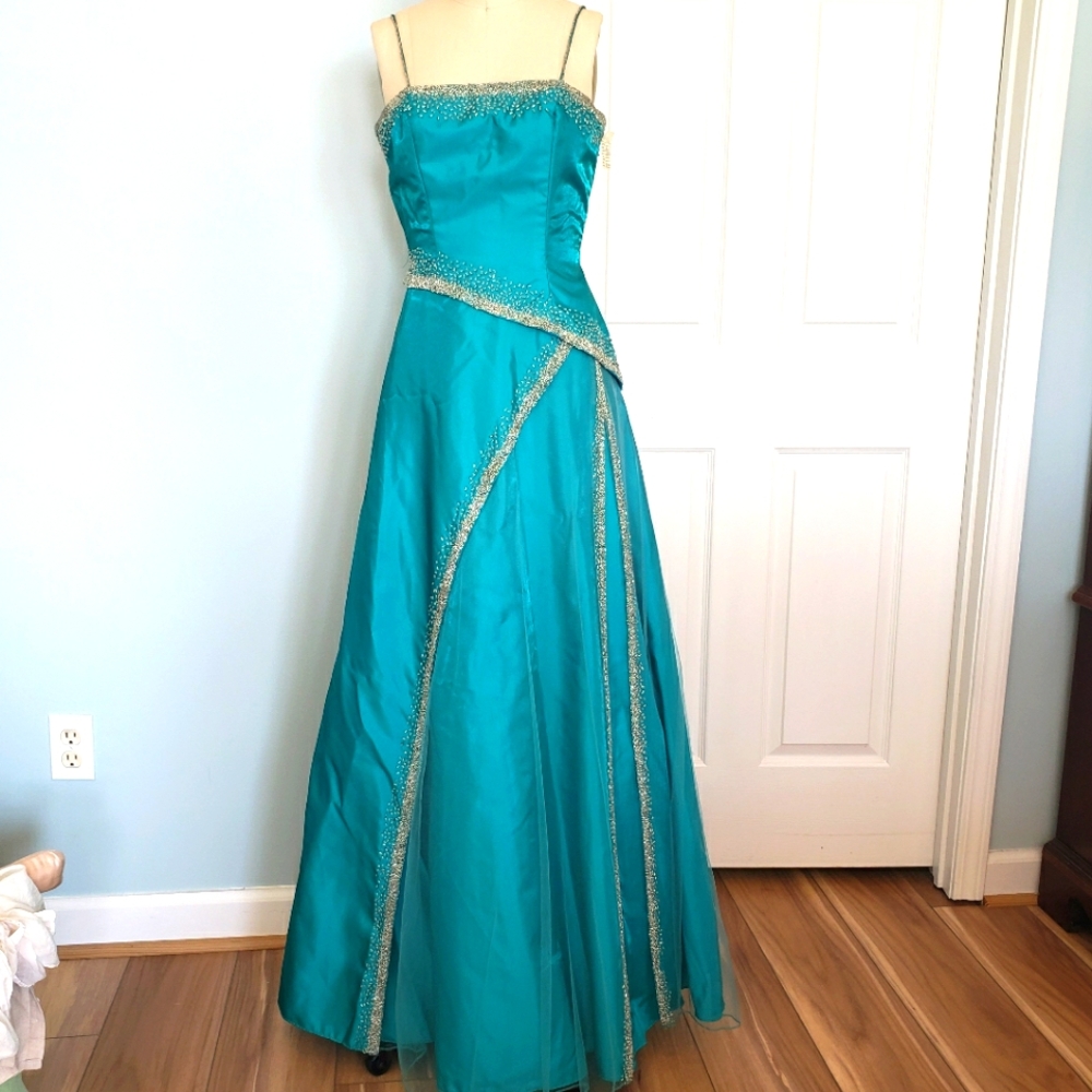 Stunning Teal Prom Pageant Gown, 0